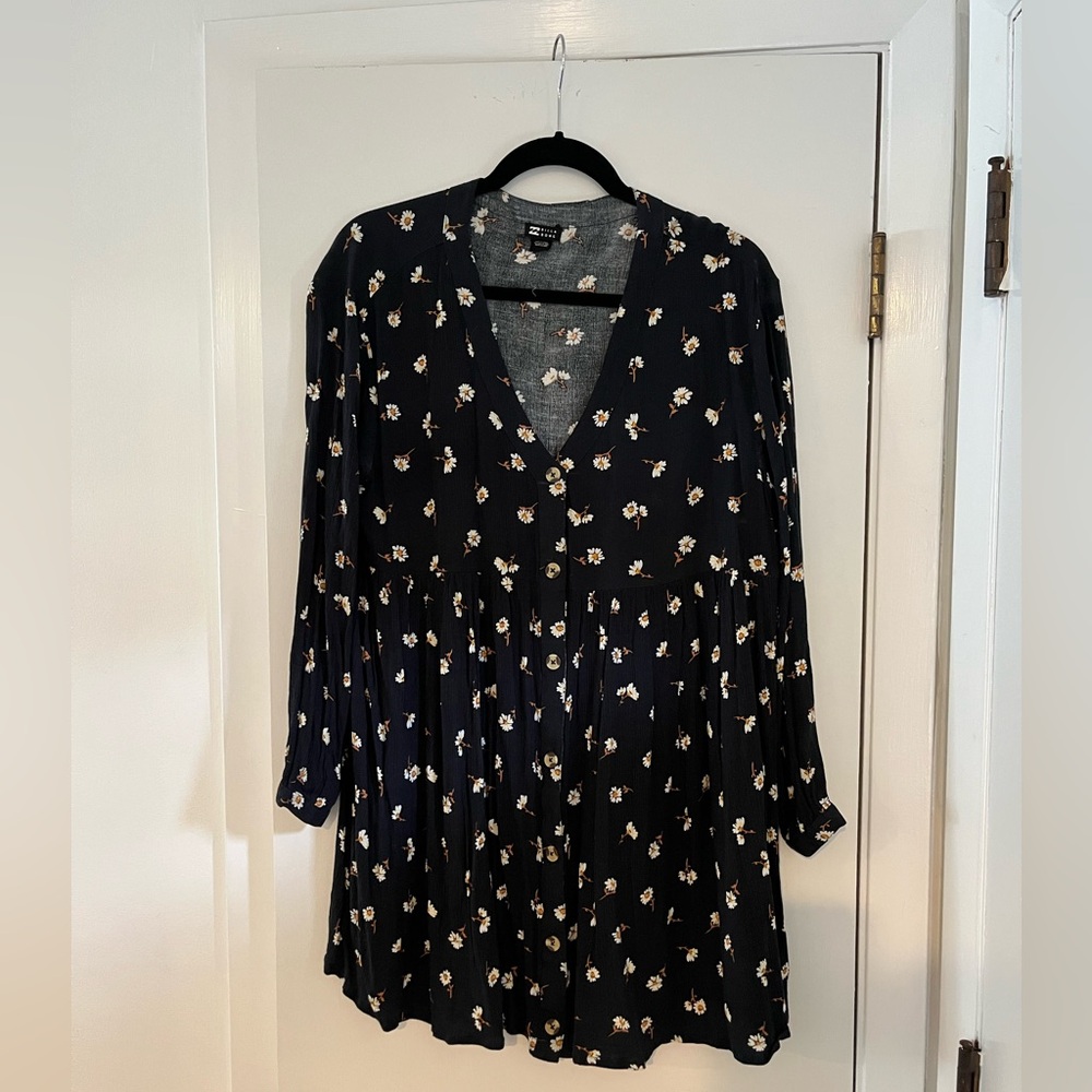 Billabong Black Floral Tunic with Flower Accents